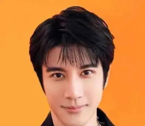 明星吃娱乐圈大瓜是谁,揭秘明星真实一面